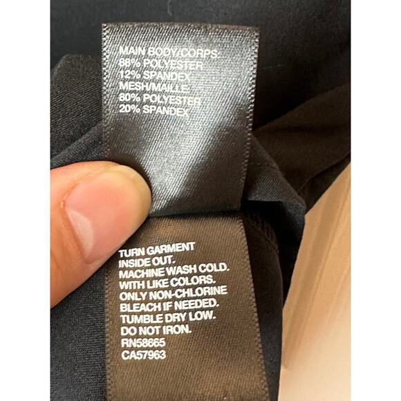 Zella Black Solid Mesh Upper Short Sleeve Athletic Top Women's Size M - Picture 4 of 4